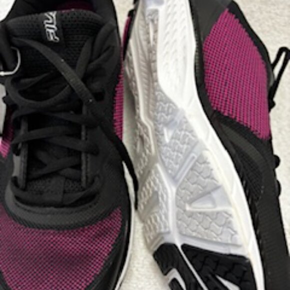 Fila Cool Max memory foam running shoes in black and magenta NWT Size 9 - Picture 8 of 8
